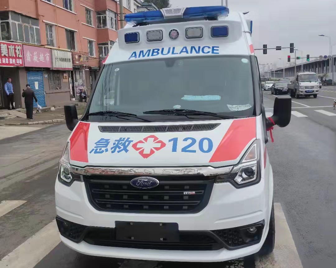 图木舒克市救护车转院
